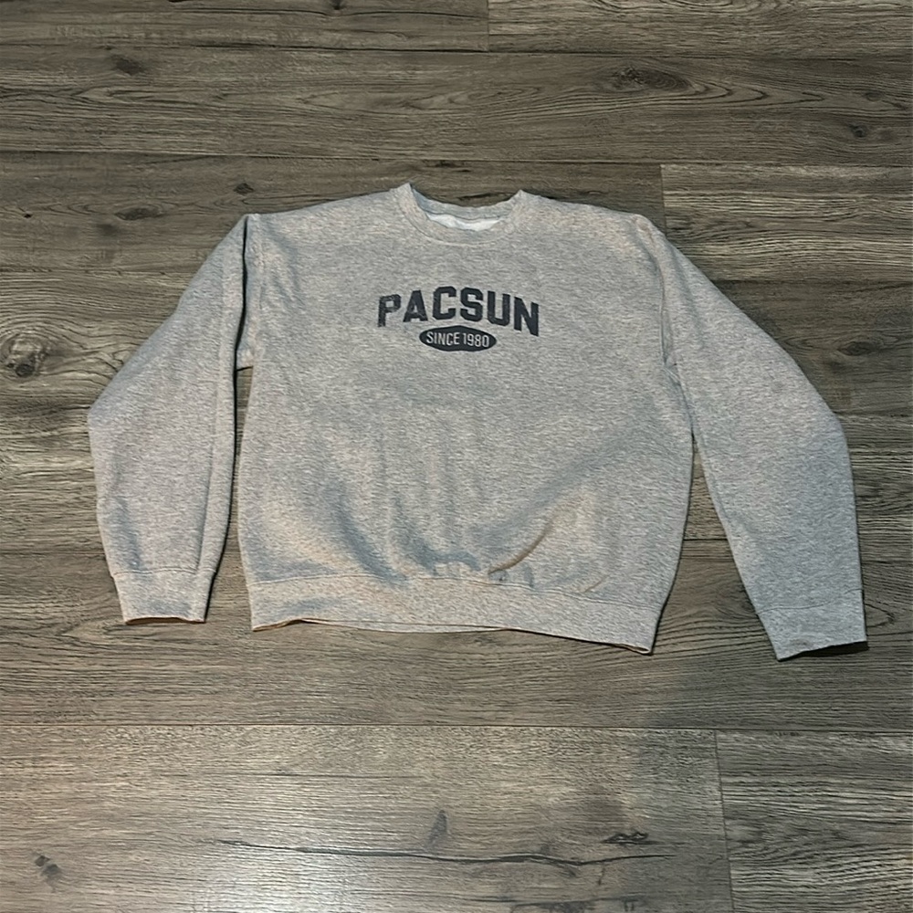 Pacsun crewneck